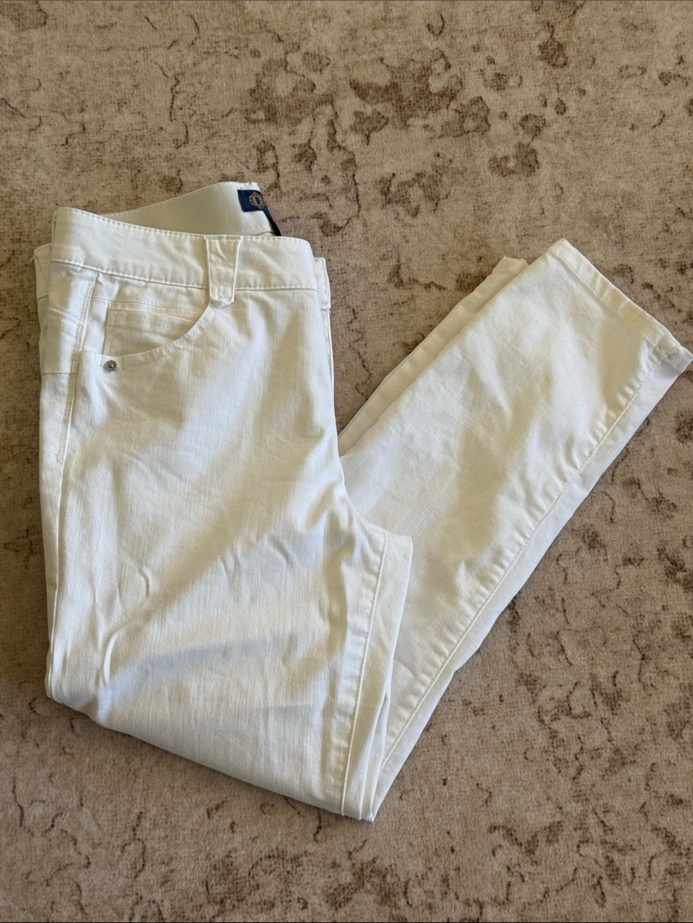 Democracy White Cropped Skinny Jeans